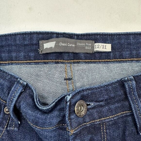 Levi's Demi Curve Classic Rise Boot Cut Denim Blue Jeans Size 12/31 Stretch - Picture 5 of 9